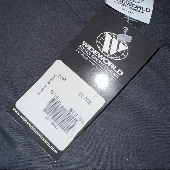 NWT Goodwill Employee Short Sleeve T Shirt | Goodwill Southern California - Picture 5 of 7